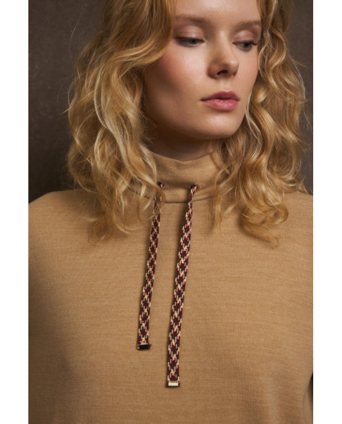 Csta. aelia tinta mujer