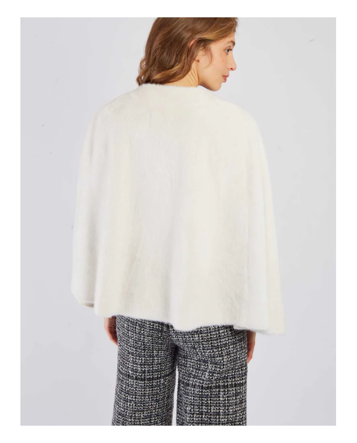 Capa pelo a585021 regine derhy mujer