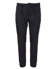 Plon. pana p620 pu00 yes-zee hombre