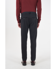 Plon. p680 wl00 yes-zee hombre