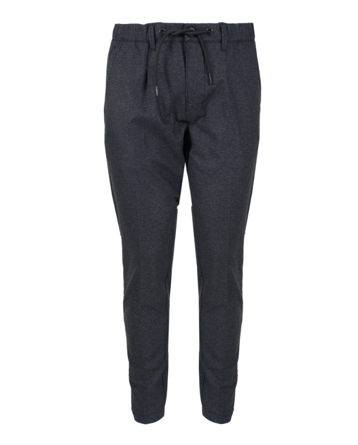 Plon. p680 wn00  yes-zee hombre