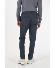 Plon. p680 wy00 yes-zee hombre