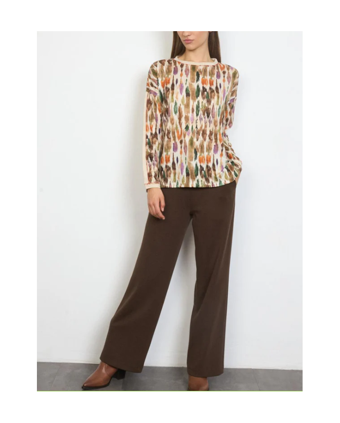 Csta. minucia tinta mujer