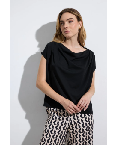 Csta. petunia bariloche mujer