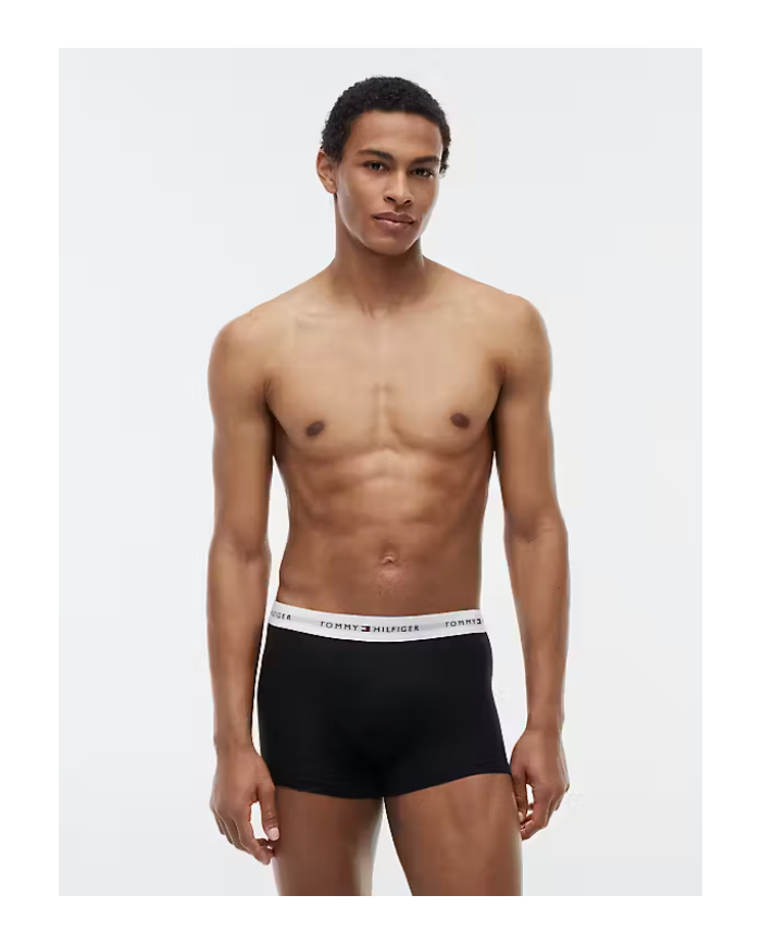Boxer um0um03889 th hombre