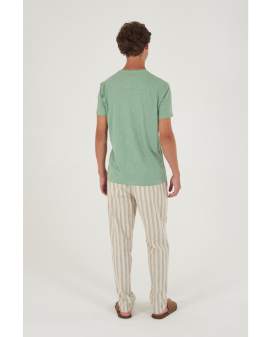 Plon. p670 pn00-26 yes-zee hombre