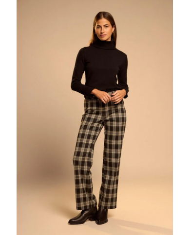 Plon. 4013602 delora tinta mujer