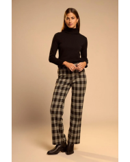 Plon. 4013602 delora tinta mujer