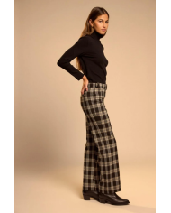 Plon. 4013602 delora tinta mujer
