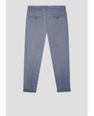 Plon. mmts00029 fa150201 morato hombre