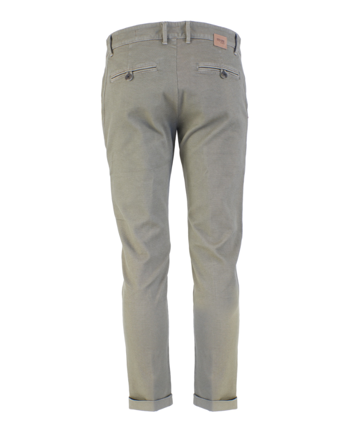 Plon. p660 pt00 yes-zee hombre