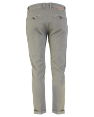 Plon. p660 pt00 yes-zee hombre