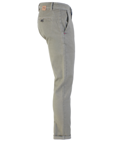 Plon. p660 pt00 yes-zee hombre Plon. p660 pt00 yes-zee hombre