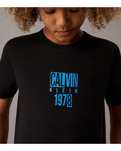 Csta. ib0ib02456 calvin klein niÑo Csta. ib0ib02456 calvin klein niÑo