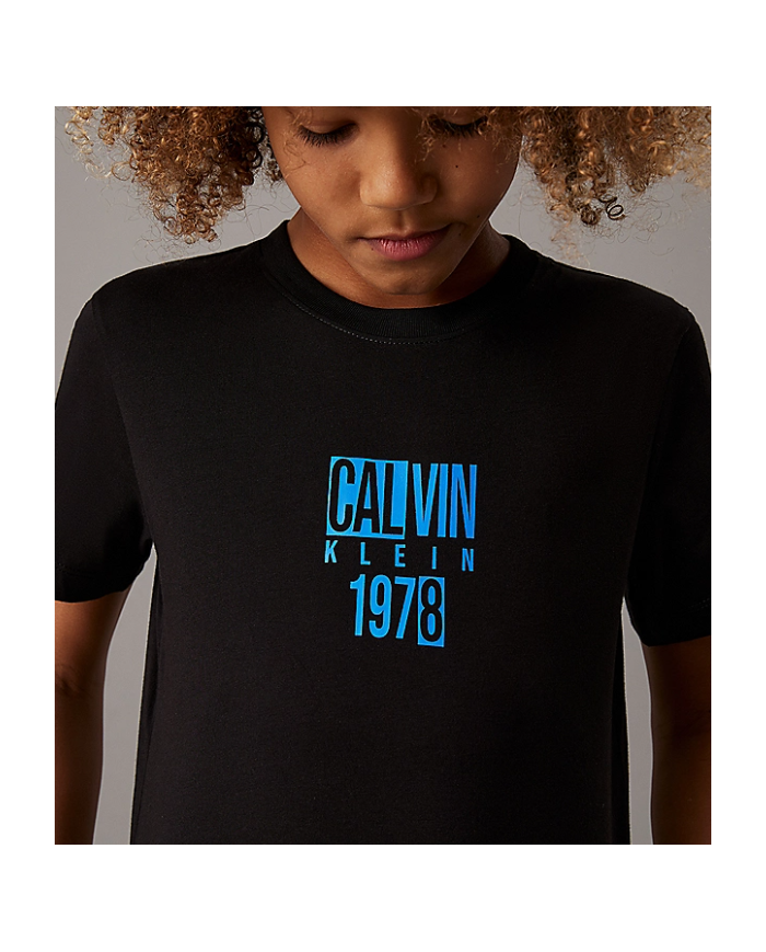 Csta. ib0ib02456 calvin klein niÑo Csta. ib0ib02456 calvin klein niÑo