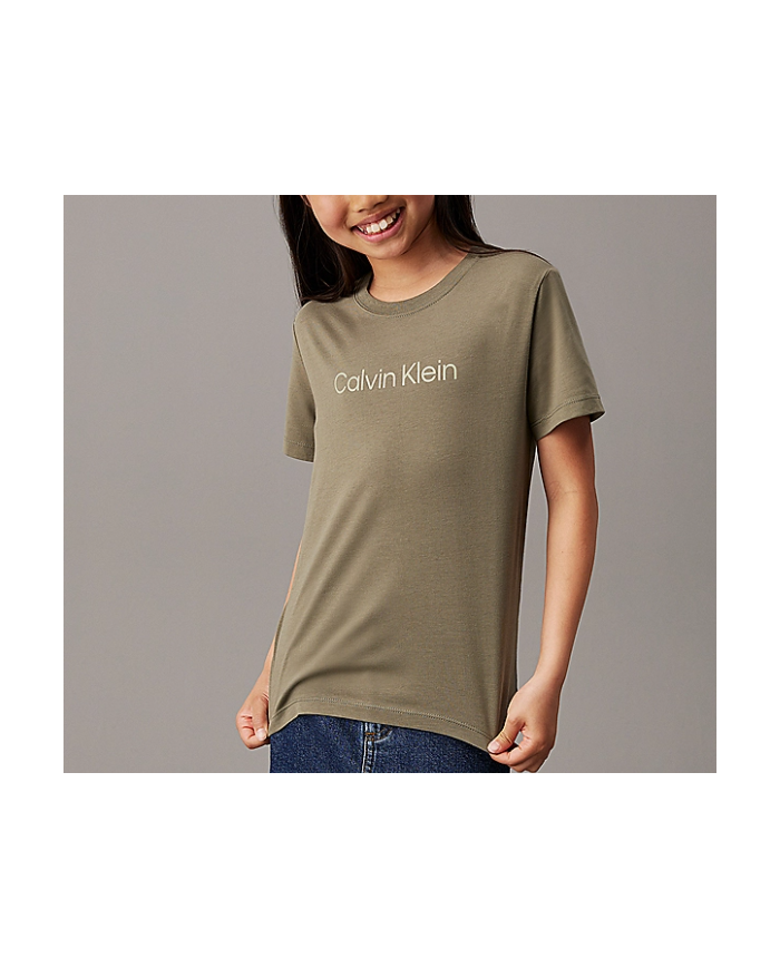 Csta. iu0iu00682 calvin klein niÑo Csta. iu0iu00682 calvin klein niÑo