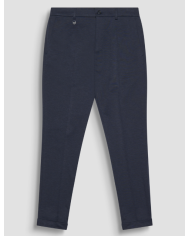 Plon. mmts00037 fa150219 morato hombre