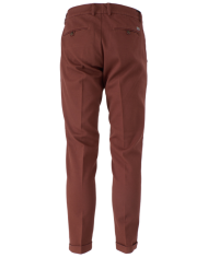 Plon. p660 fe00-25 yes-zee hombre