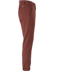 Plon. p660 fe00-25 yes-zee hombre