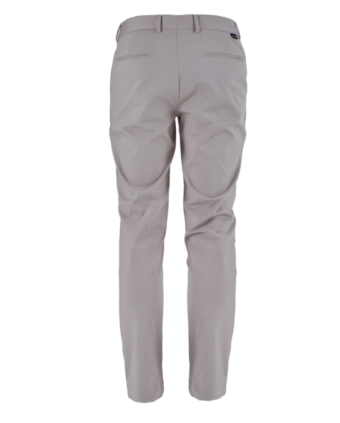 Plon. p656 kw00 yes-zee hombre Plon. p656 kw00 yes-zee hombre