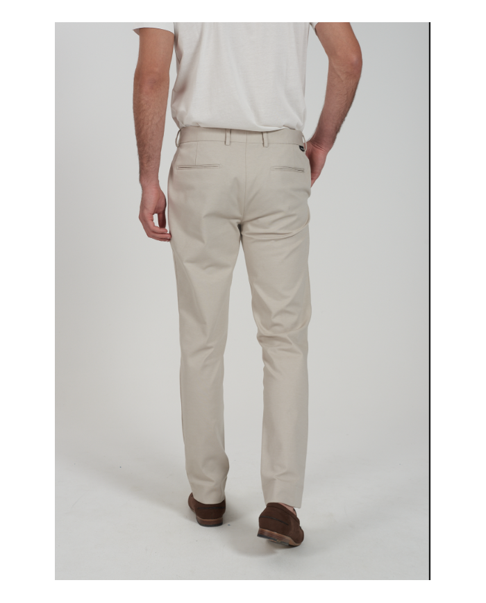 Plon. p656 kw00 yes-zee hombre Plon. p656 kw00 yes-zee hombre