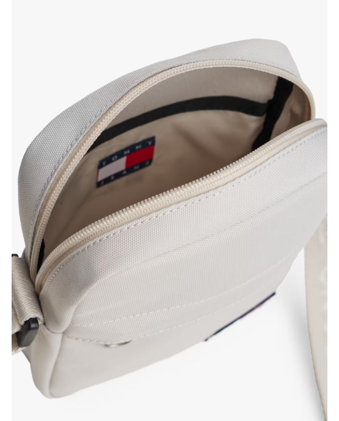 Bolsito am0am13710 tommy jeans hombre