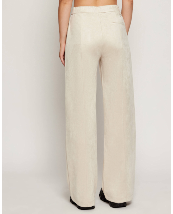 Plon. w5bb53 kauj2 guess mujer