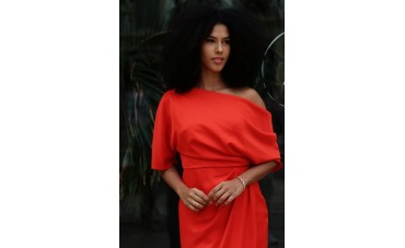 ¡El rojo continua su reinado esta primavera!